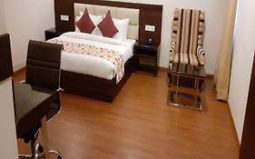 Clarks Inn Suites Katra